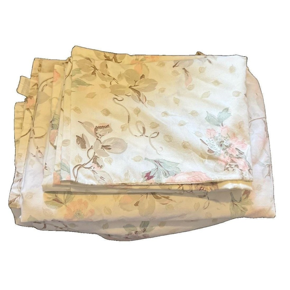 Vintage Queen Sheet Set 4 Pc Cottage Core Floral Pastel Pink Made In USA